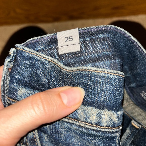 Citizens of Humanity high rise rocket distressed jeans. - Picture 6 of 6